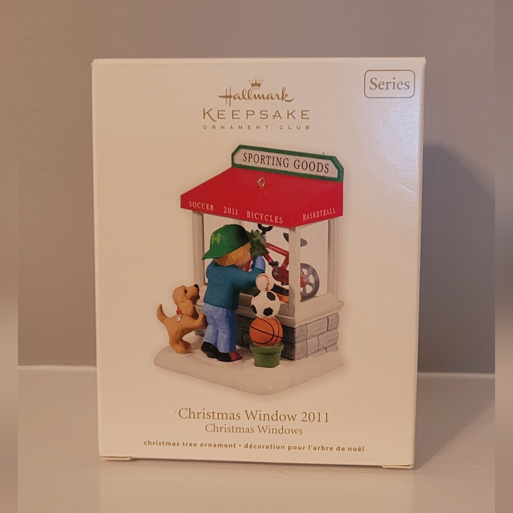 Hallmark Keepsake Christmas Window 2011 Ornament